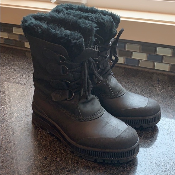 Sorel Shoes - Women’s Sorel Badger (size 7) Sorel Shoes - Women’s Sorel Badger (size 7)